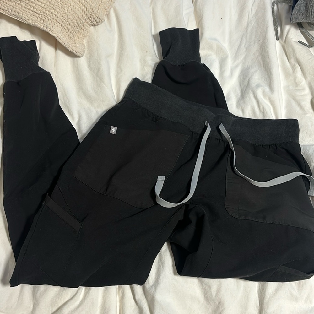 Figs limited edition black jogger fit scrub bottoms